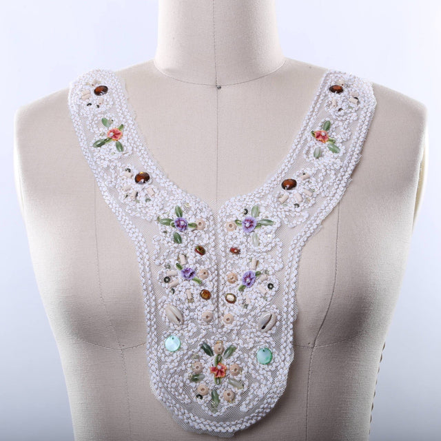 Ivory Lace Collar Applique