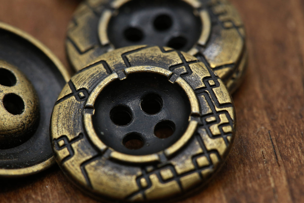 Bronze Metal Button 34L 4-Hole