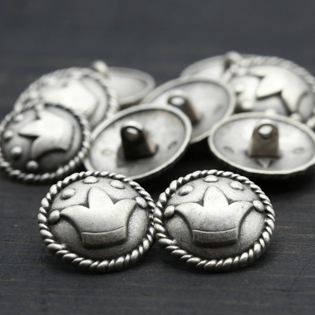 Antique Silver Metal Jester's Crown Button