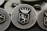 Metal Button Lions Den Silver Shank