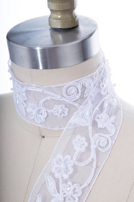 Beaded Flower Swirl Lace Trim White