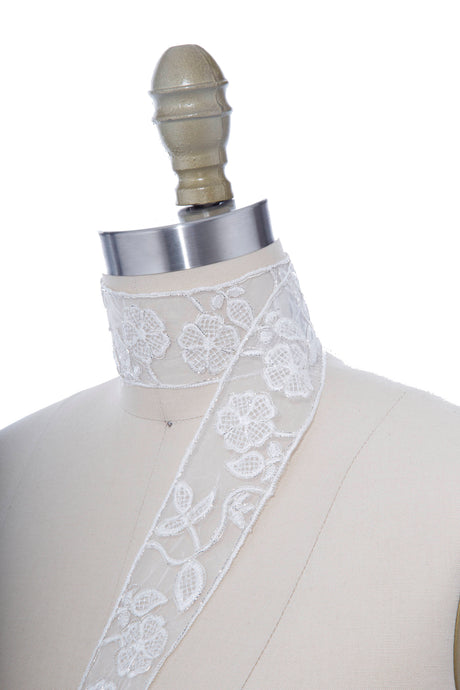 Flower Lace Trim White Silver