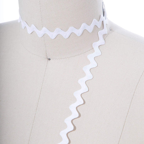 Ric Rac Trim White Mini Soft Pliable