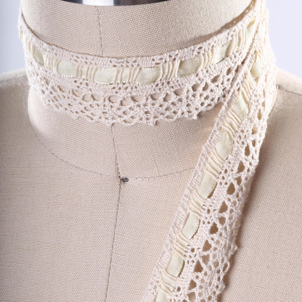Cotton Cluny Lace Trim Beige 1.25"