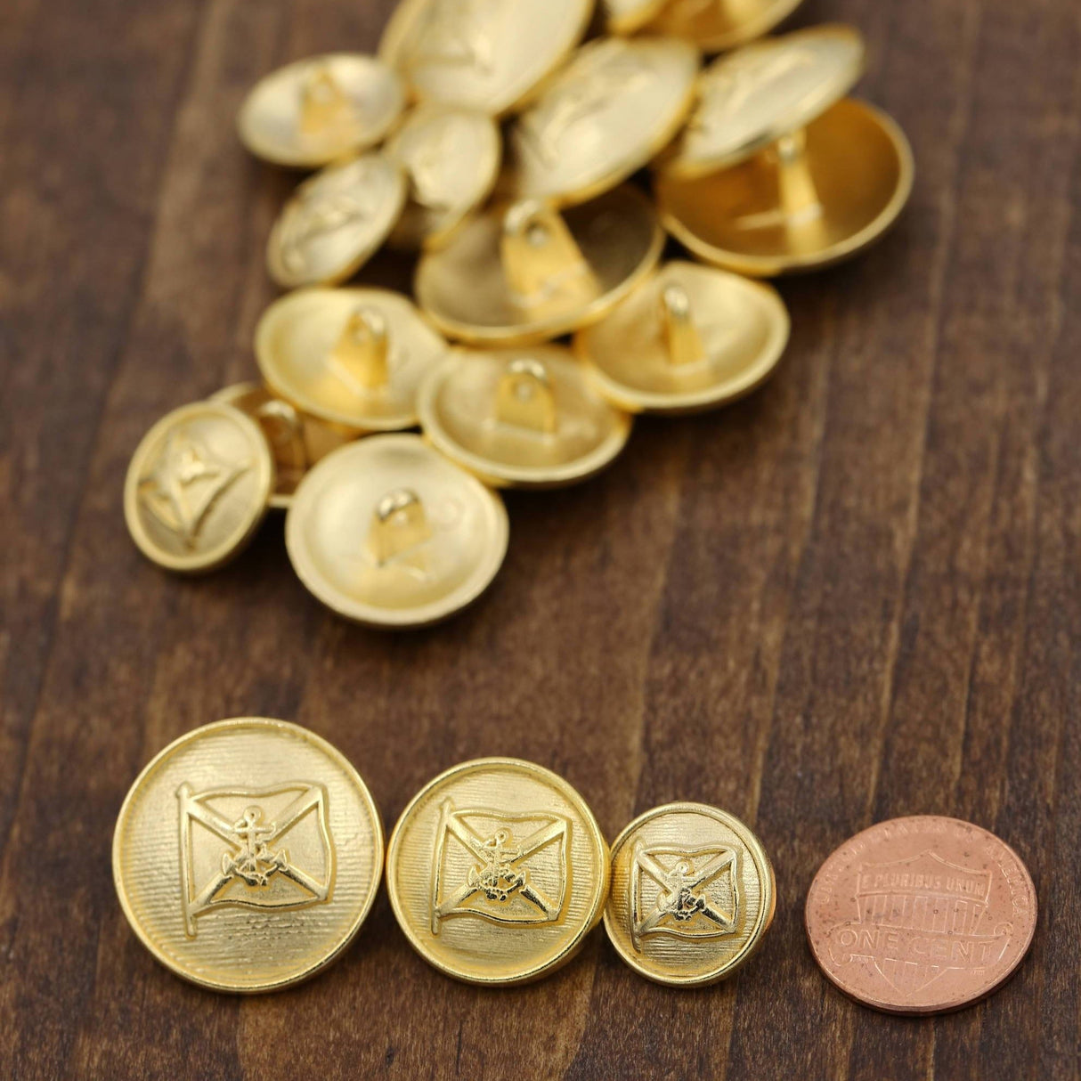 Metal Anchor Button Gold Shank