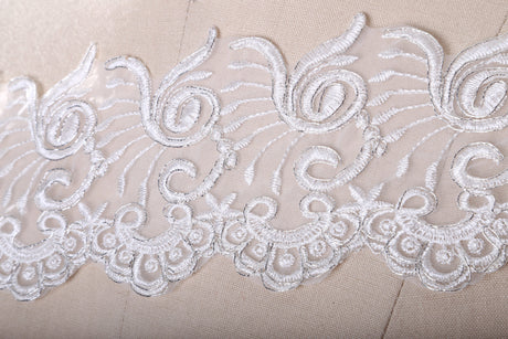 Alencon Bridal Lace Trim White Silver