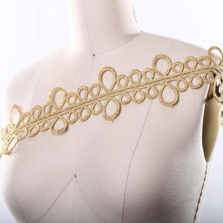 Metallic Venice Lace Circle Trim