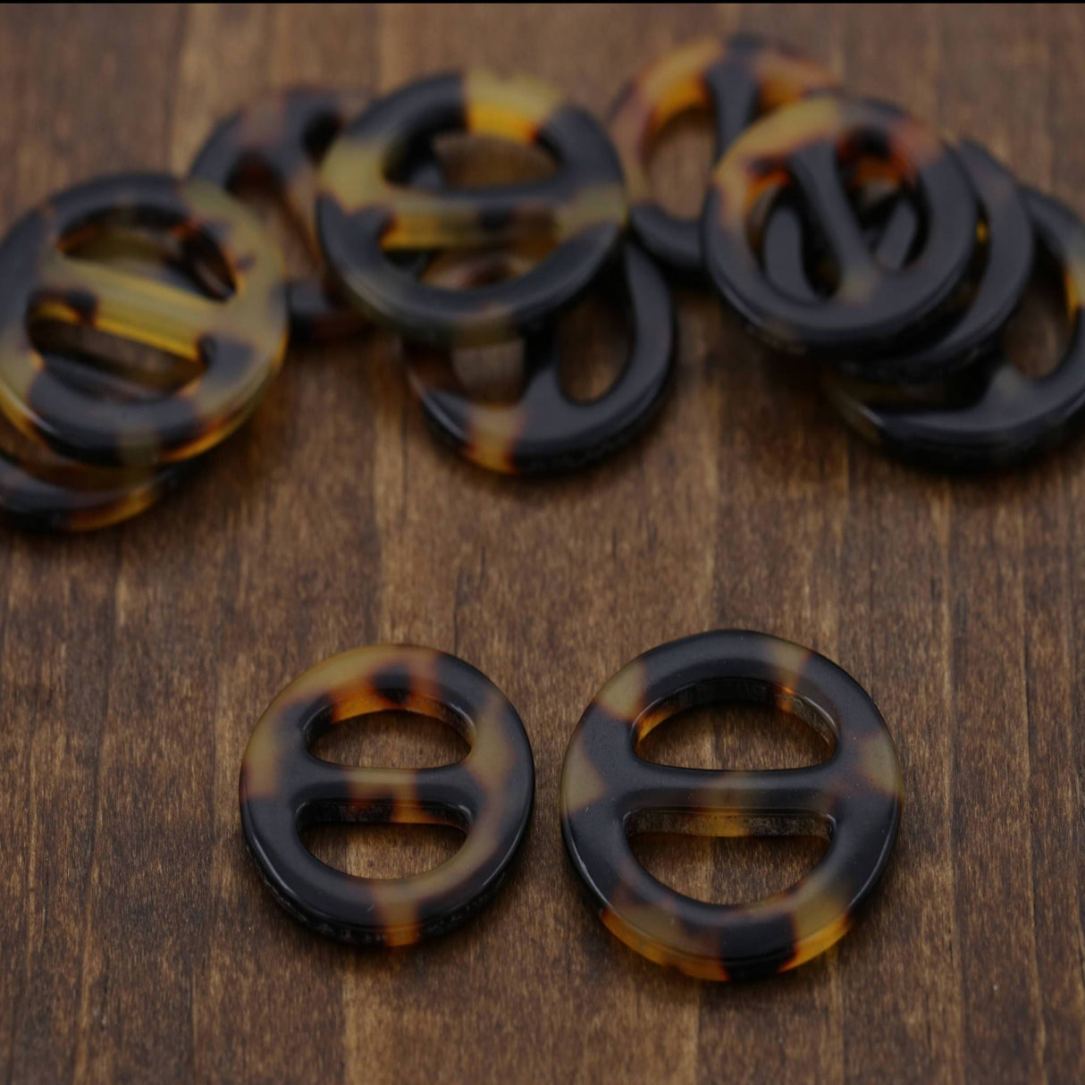 Round Slider Buckle Brown Plastic