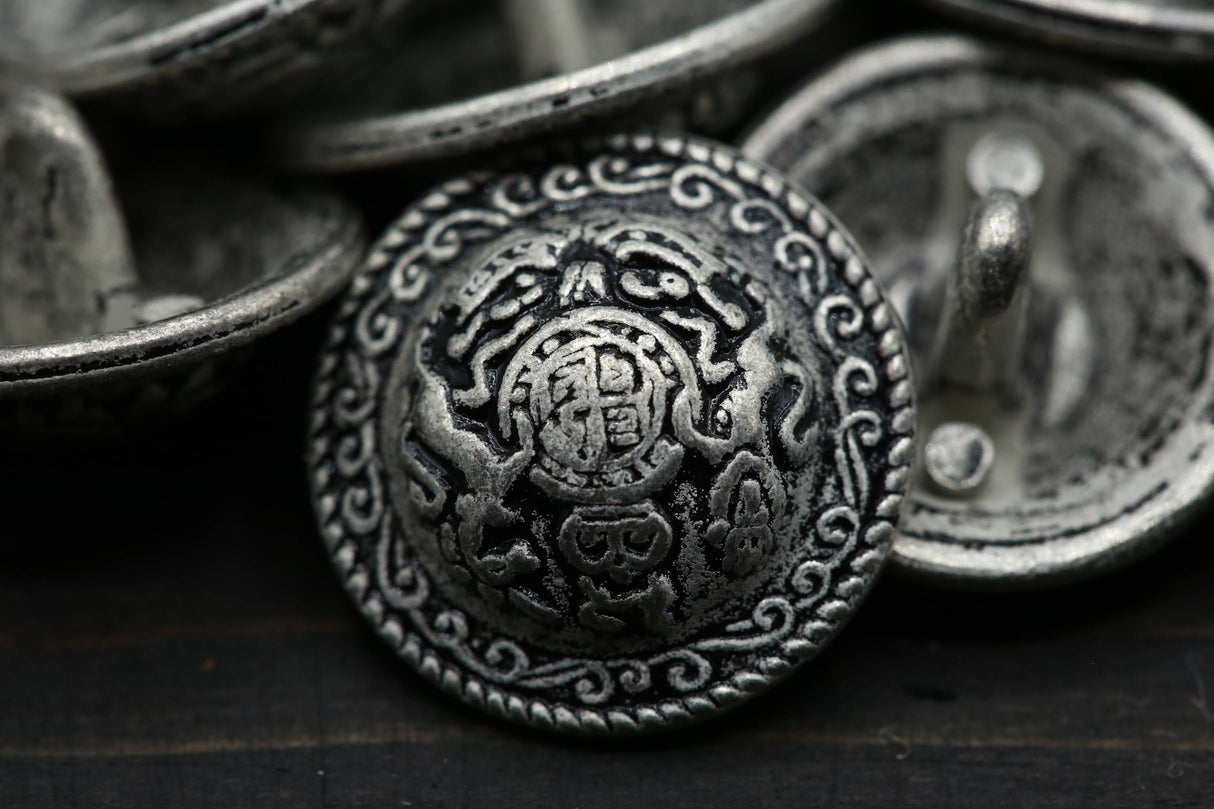 Silver Metal Shank Button 28L 18mm