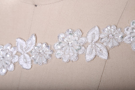 Beaded Lace Trim White Silver 1.75in