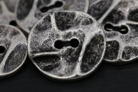 Metal Button Antique Silver 36L