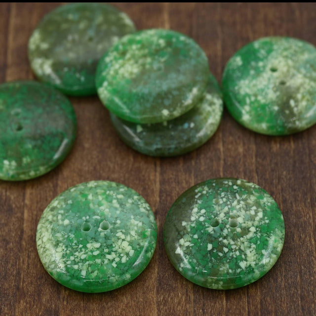 Plastic Button Green Speckled 1.5in