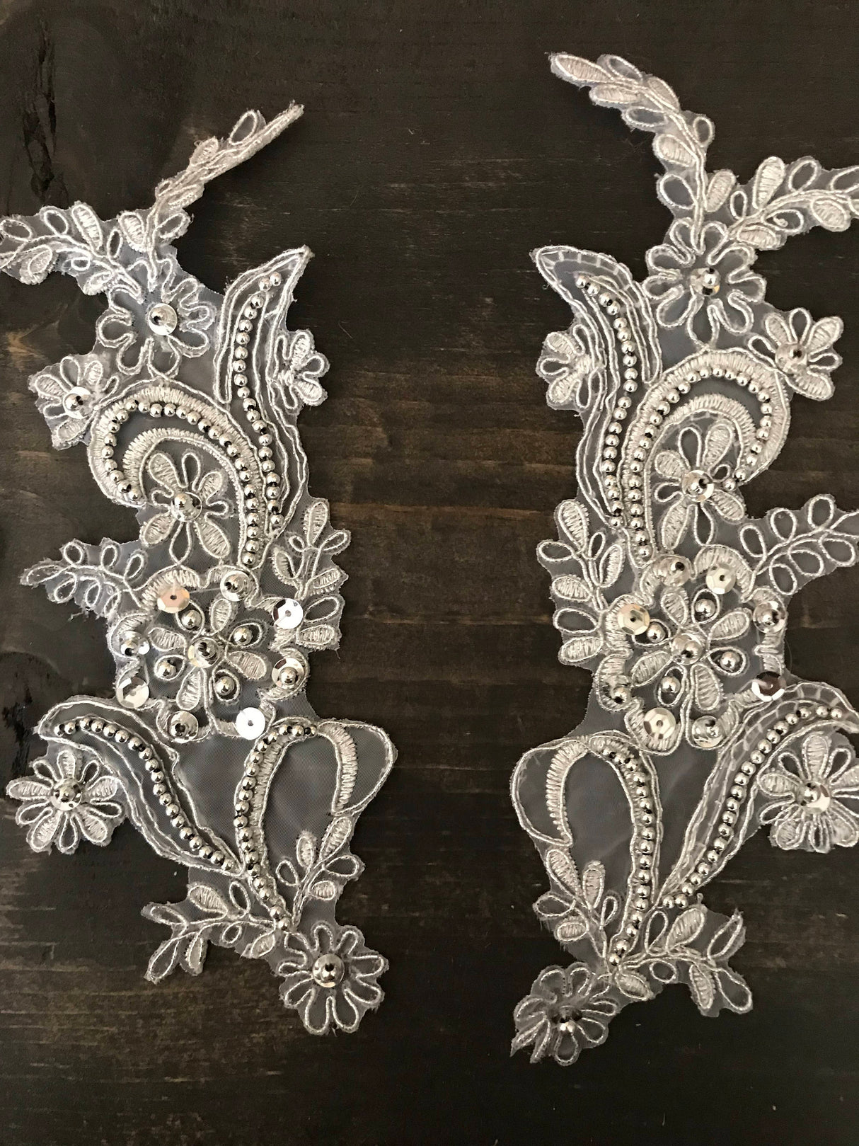 Lace Applique Pair Gray Silver Pearls