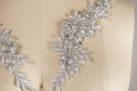 Metallic Silver Lace Applique Pair