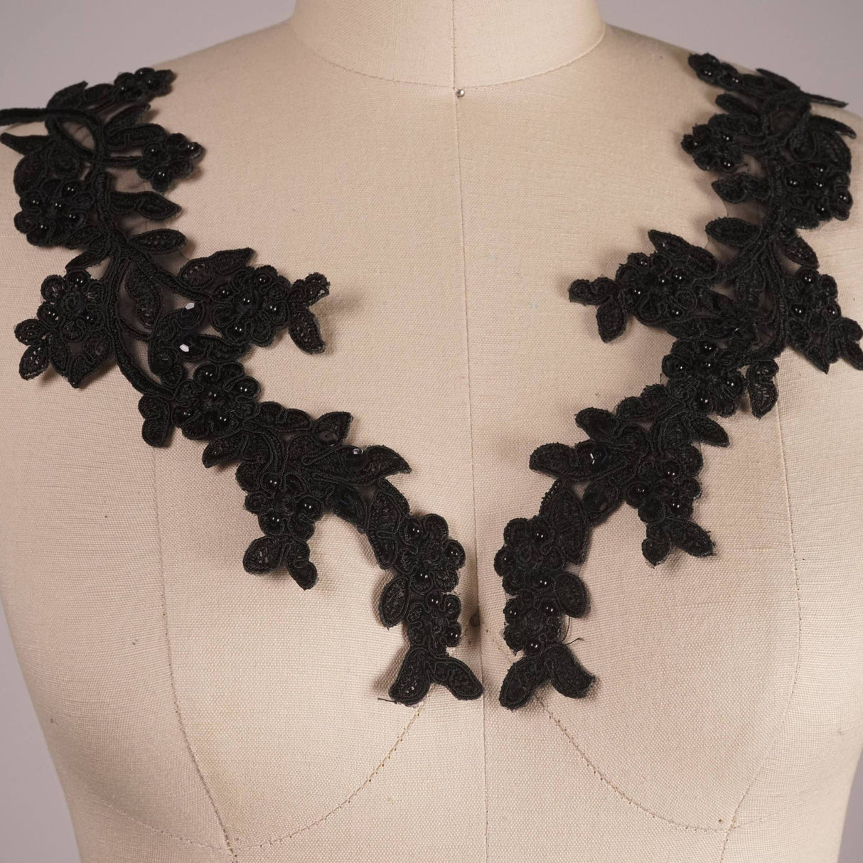 Beaded Lace Applique Pair Black