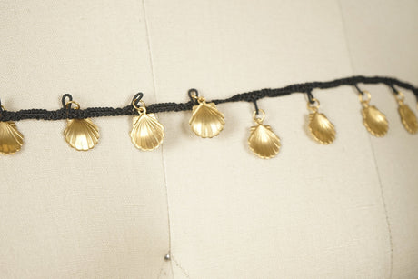 Sea Shell Trim Gold on Black