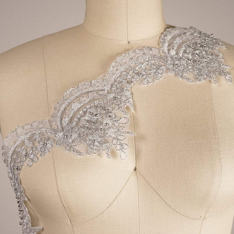 Beaded Scalloped Lace Trim 4.5" Silver Ivory