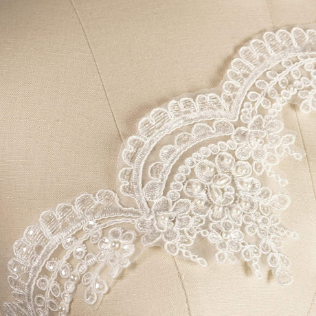 Beaded Scalloped Lace Trim 4.5" Silver Ivory