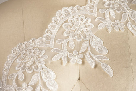 Bridal Lace Trim White Gold Scalloped