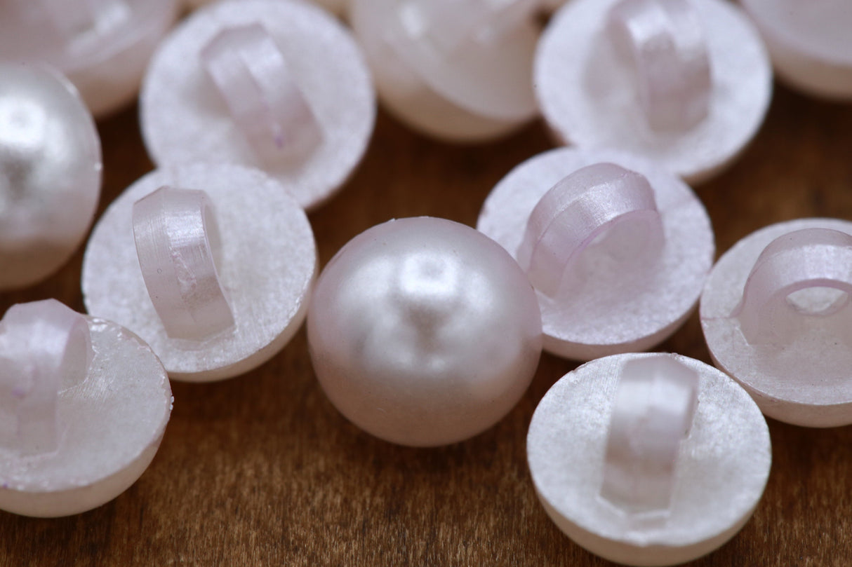 Pearl Button Pink 16L Shank