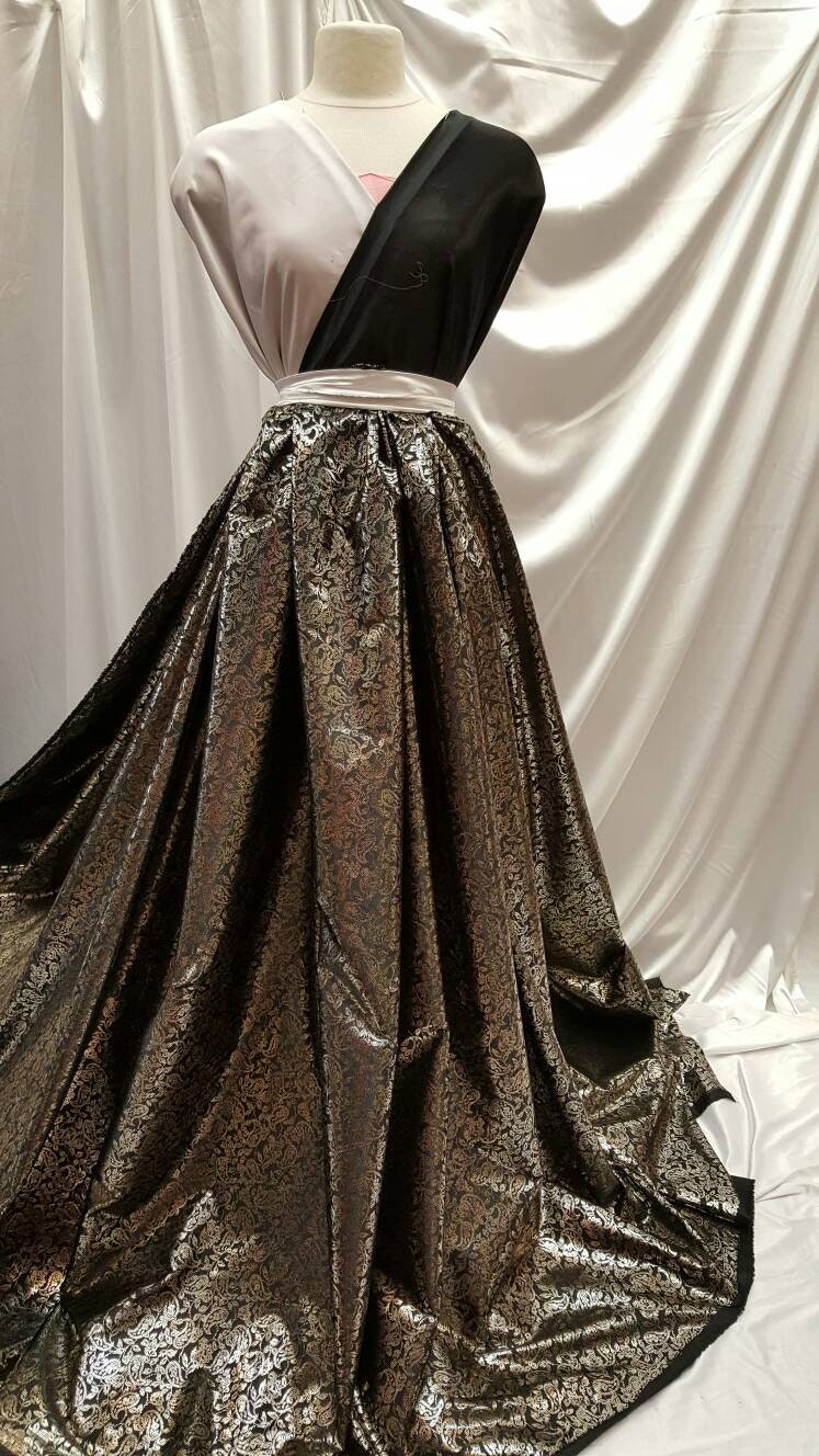 Shining Satin Gold Paisley Black