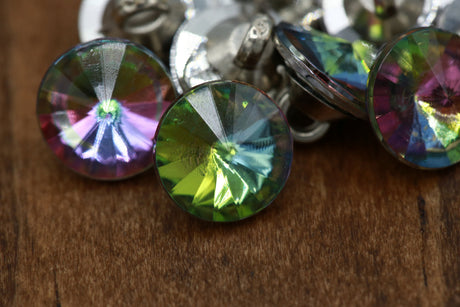 Iridescent Acrylic Plastic Button 18L