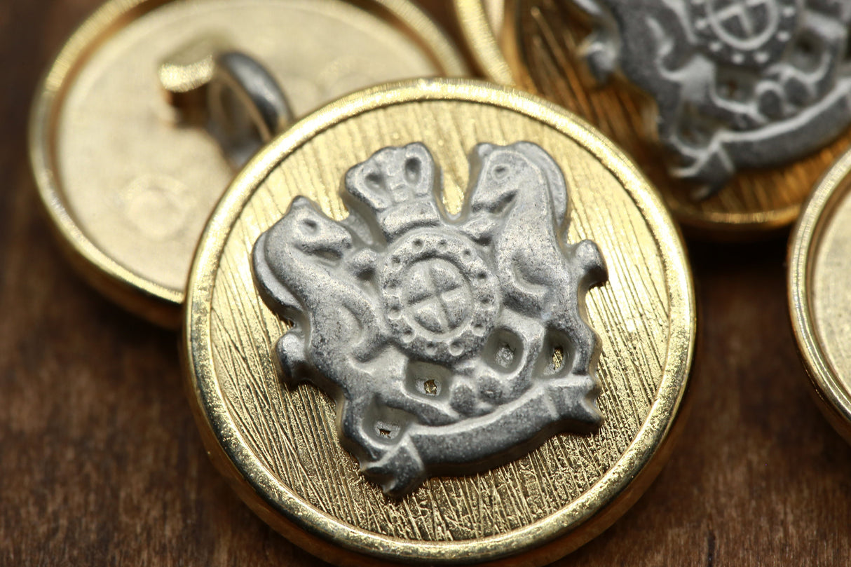 Shank Button Standing Horses Crest Ribbon