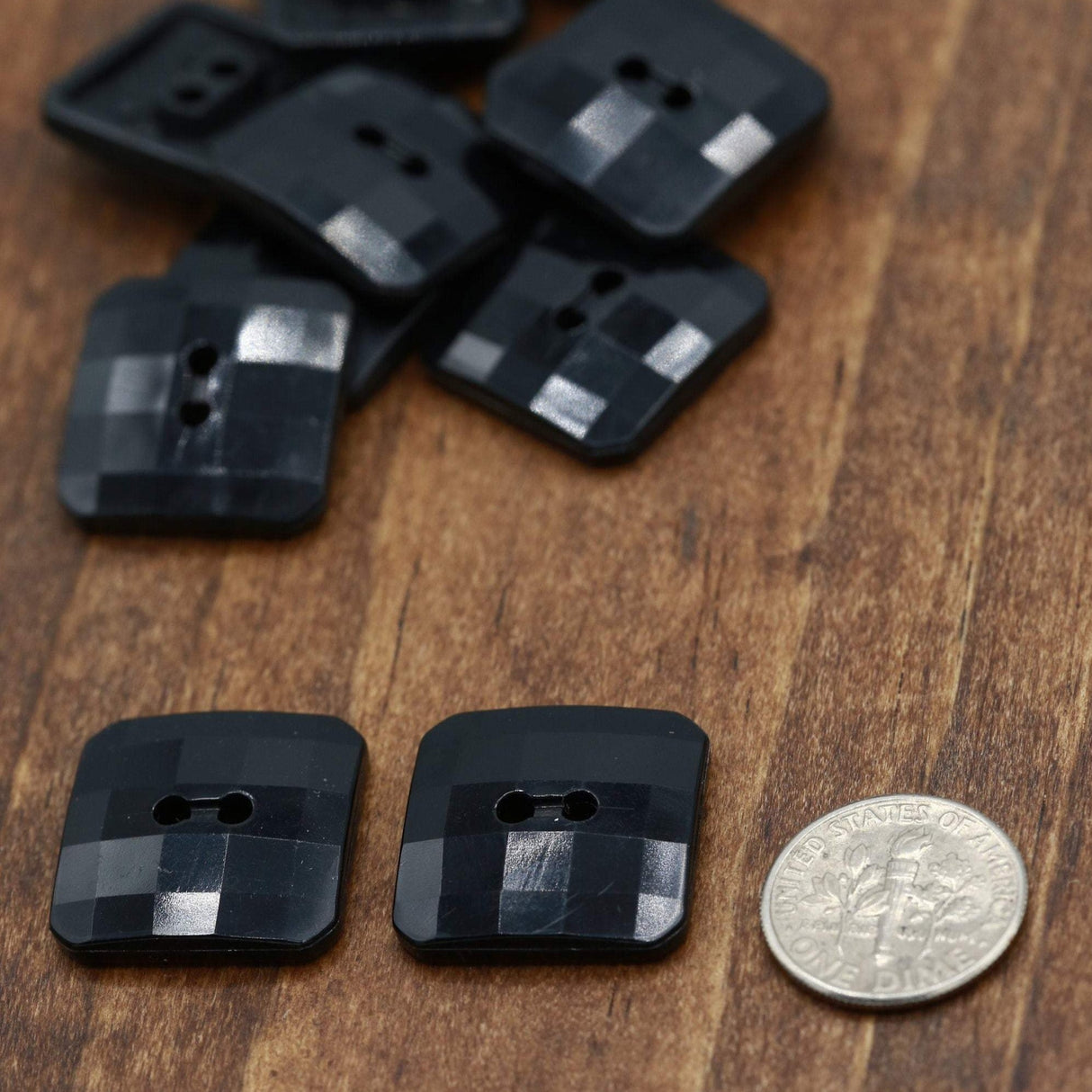 Square Plastic Button Black 20mm
