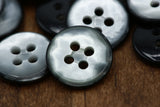 Faux Shell Button Gray 15mm 24 Ligne