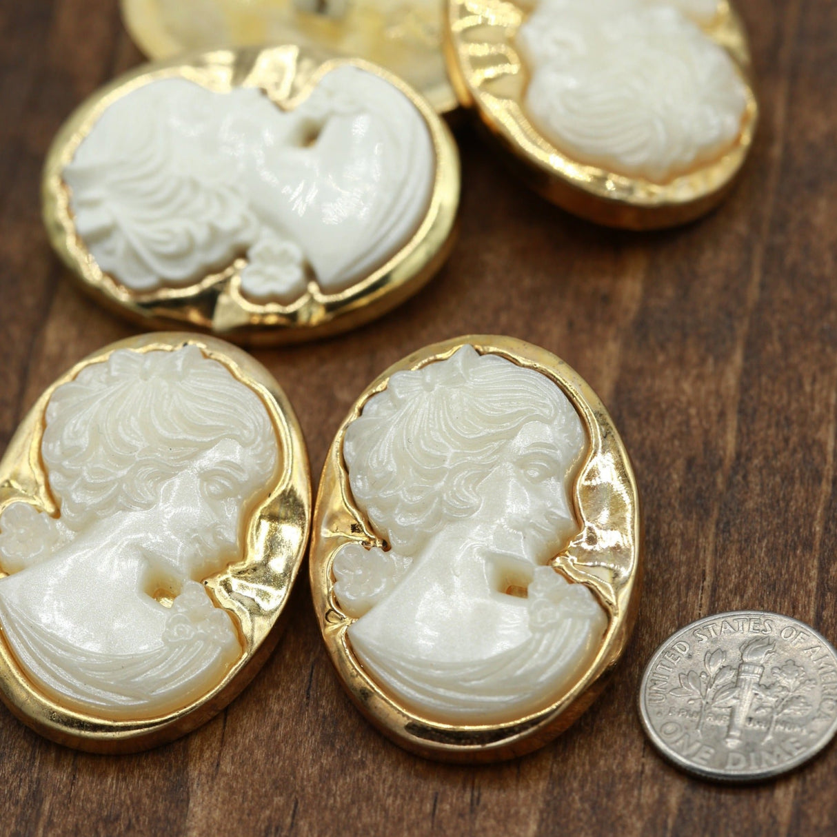 Cameo Button Plastic Gold Ivory Face