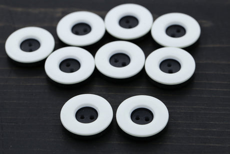 Plastic Button Black White 18mm 2-Hole