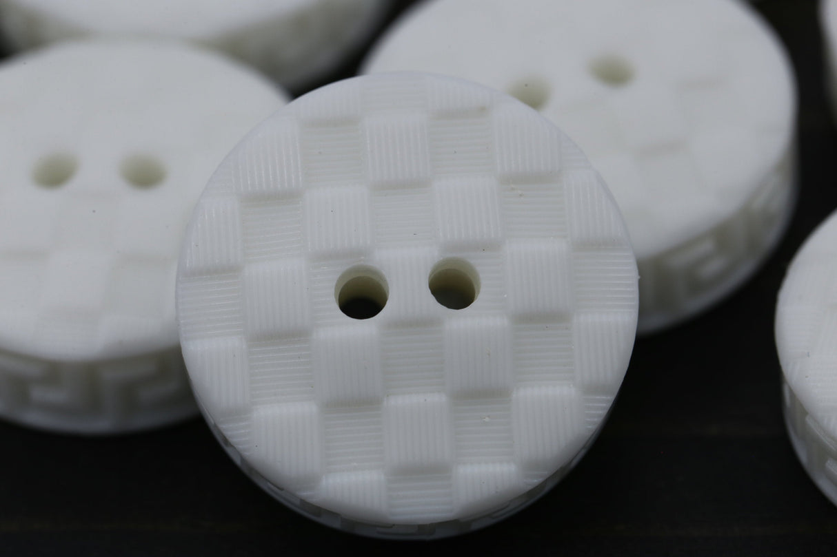 Plastic Button White Texturized Checkered 34L
