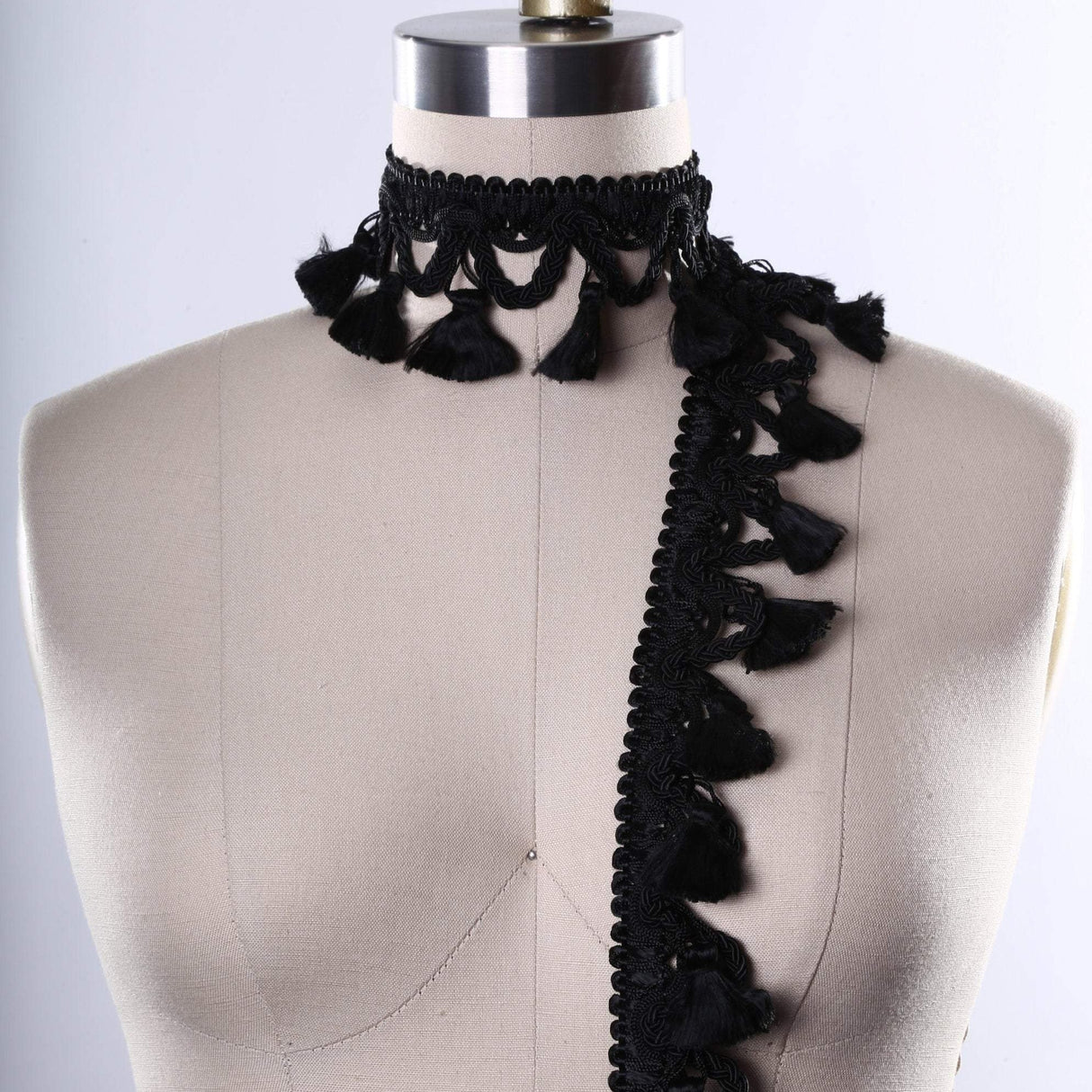Tassel Gimp Trim Black Red