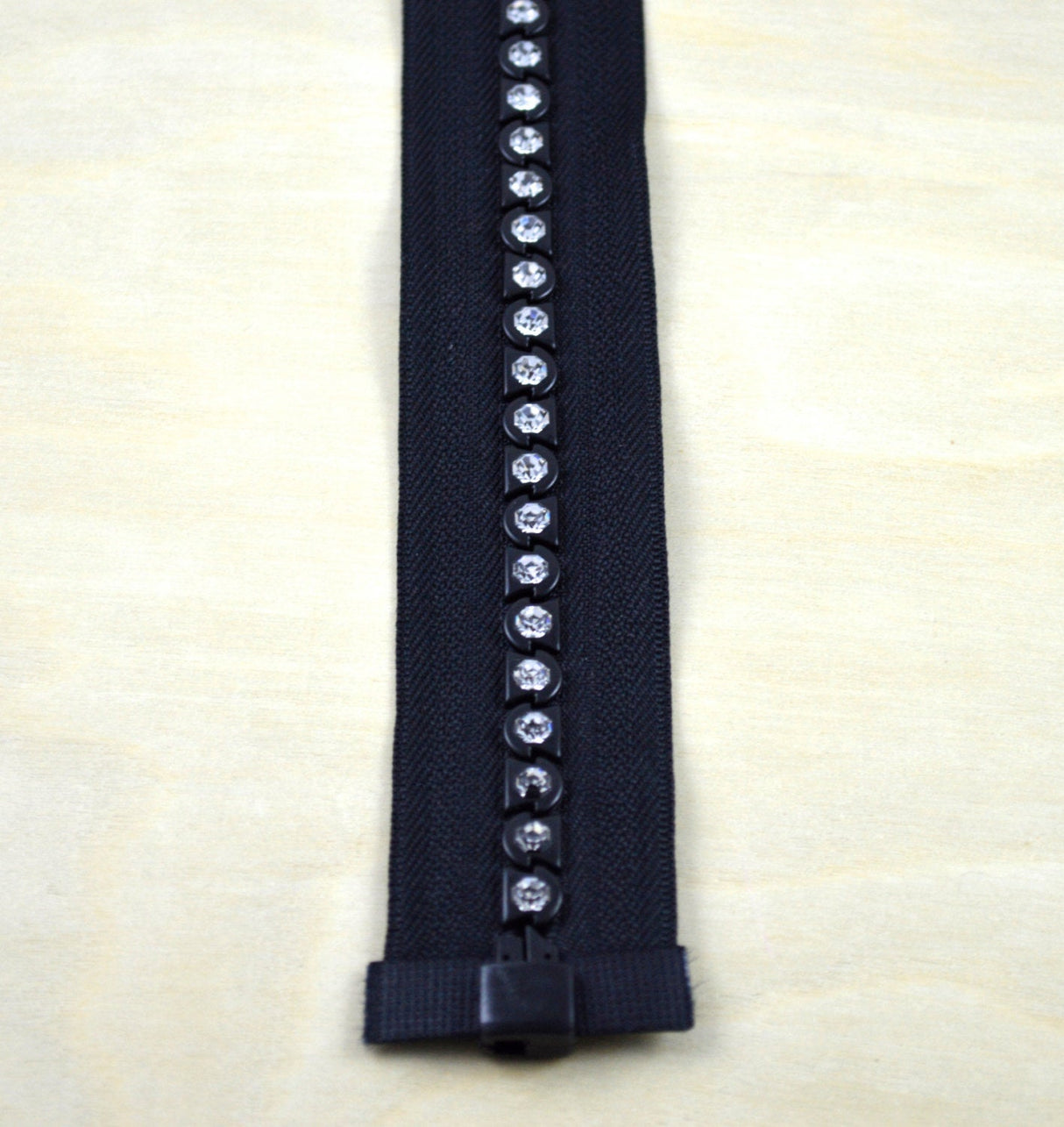 Rhinestone Zipper Open-End Pinlock