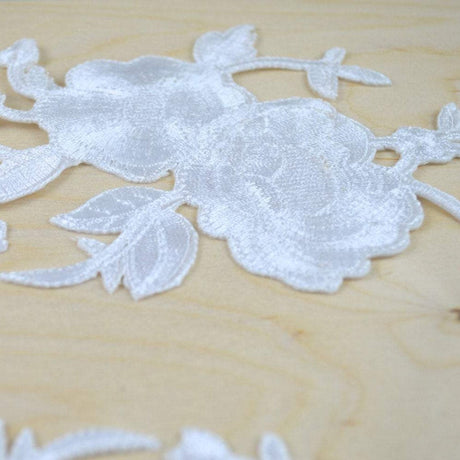 Embroidered Flower Patch White Iron-On