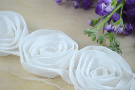 3D Rose Lace Trim Black White