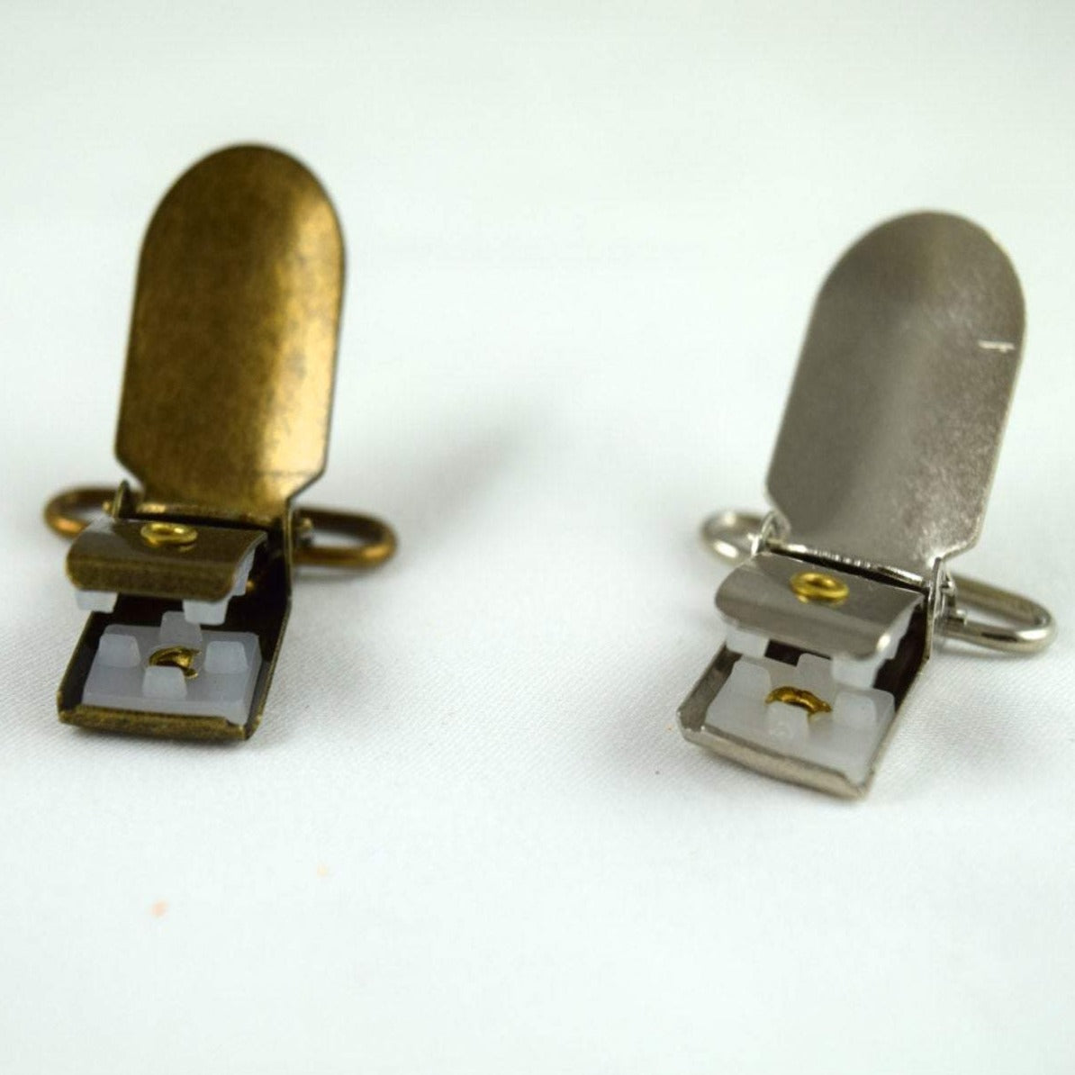Metal Suspender Clips 1 Inch 12 Pack