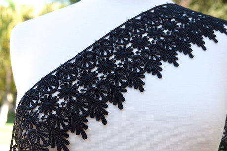 Venice Lace Trim Black 4 Inch