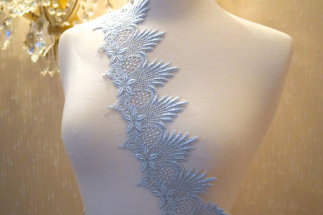 Metallic Silver Venice Lace Trim 3.5"