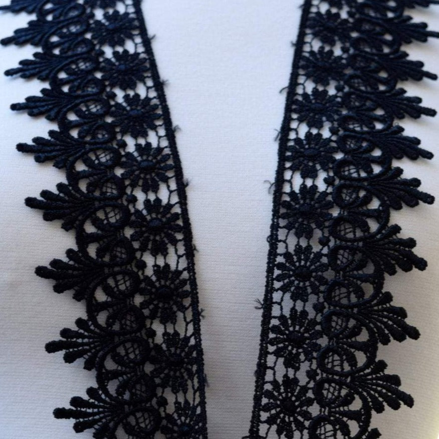 Venice Lace Trim Black 3 Inch