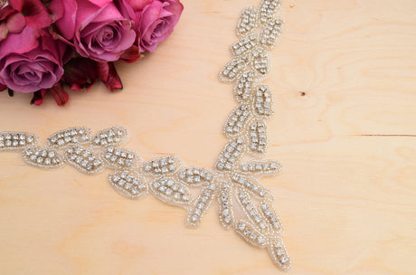 Rhinestone Collar Neckline Applique