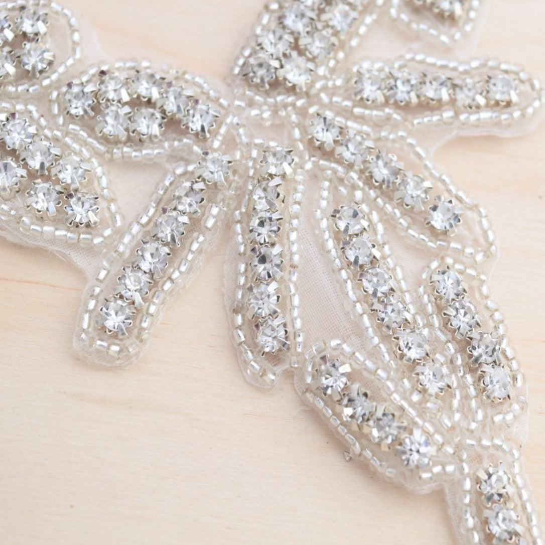 Rhinestone Collar Neckline Applique