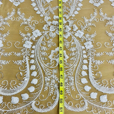 ১০০% পলিয়েস্টার নেট মেশের উপর এমব্রয়ডারি করা ১ গজ পুঁতির জরির কাপড়