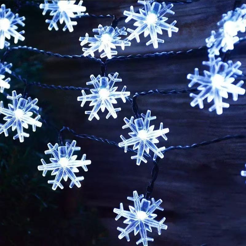 50 LED Solar Snowflake String Lights Warm White Outdoor Decor