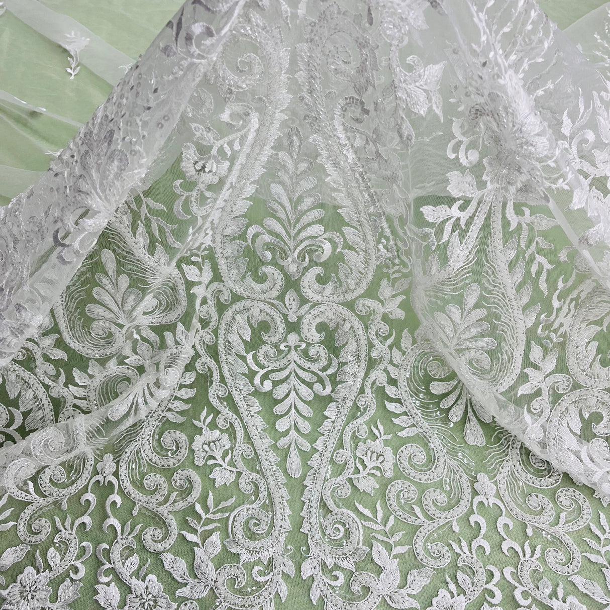 Beaded Lace Fabric Embroidered on Polyester Net Mesh