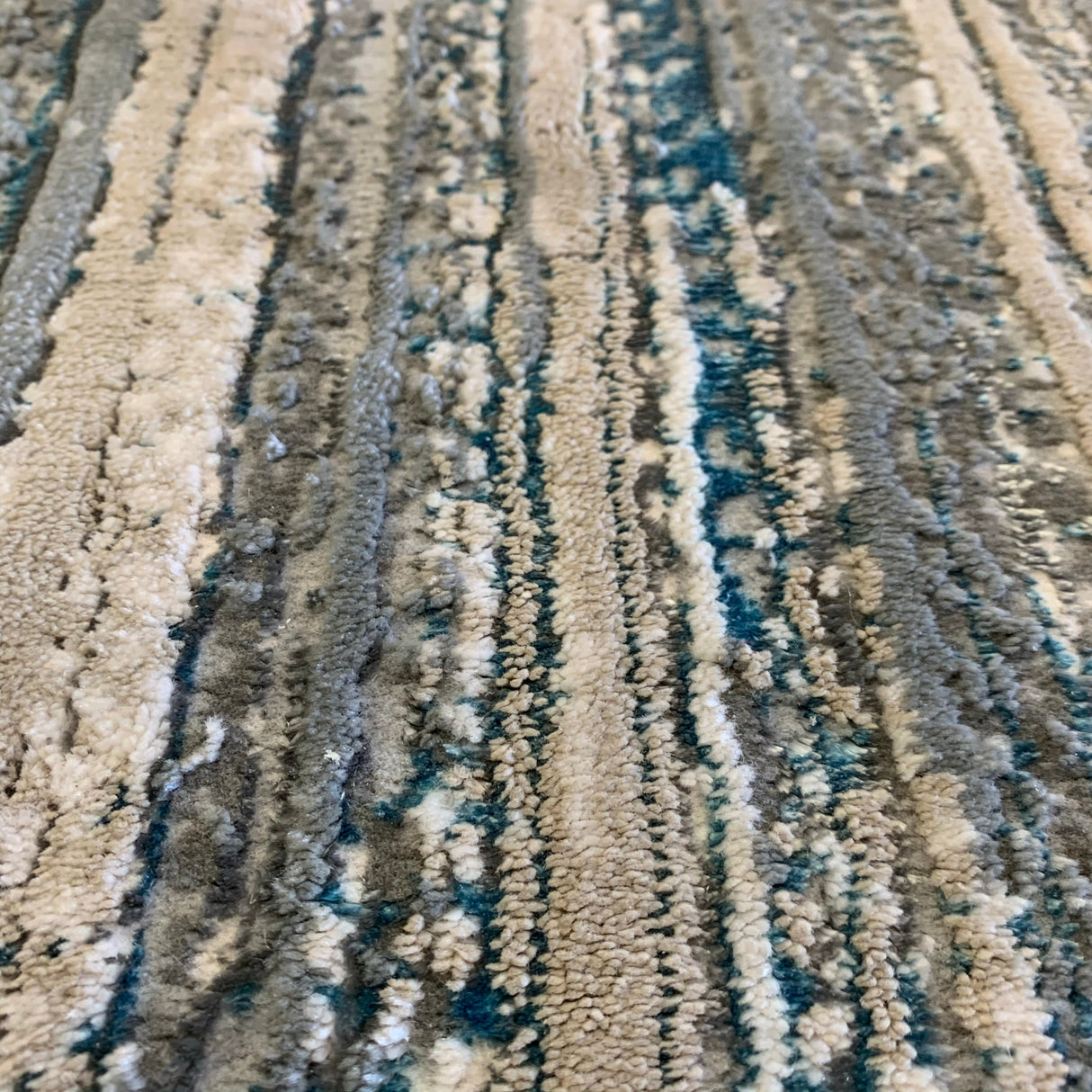 Shinny Shimmery Changing Lines Azure Blue Polyester Viscose Blend Area Rug Fabric - Changing Lines, Blue, 5' 3" X 7' 5" (1 Rug)