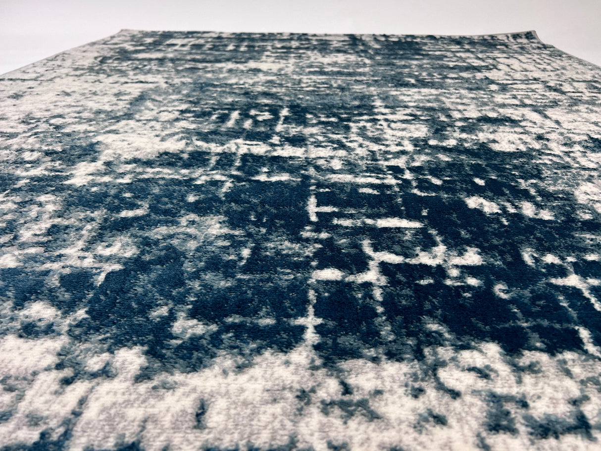 Tess 913 Blue Polyester Area Rug - Blue, Machine Made, Made In Turkey (5' 3" X 7' 4")