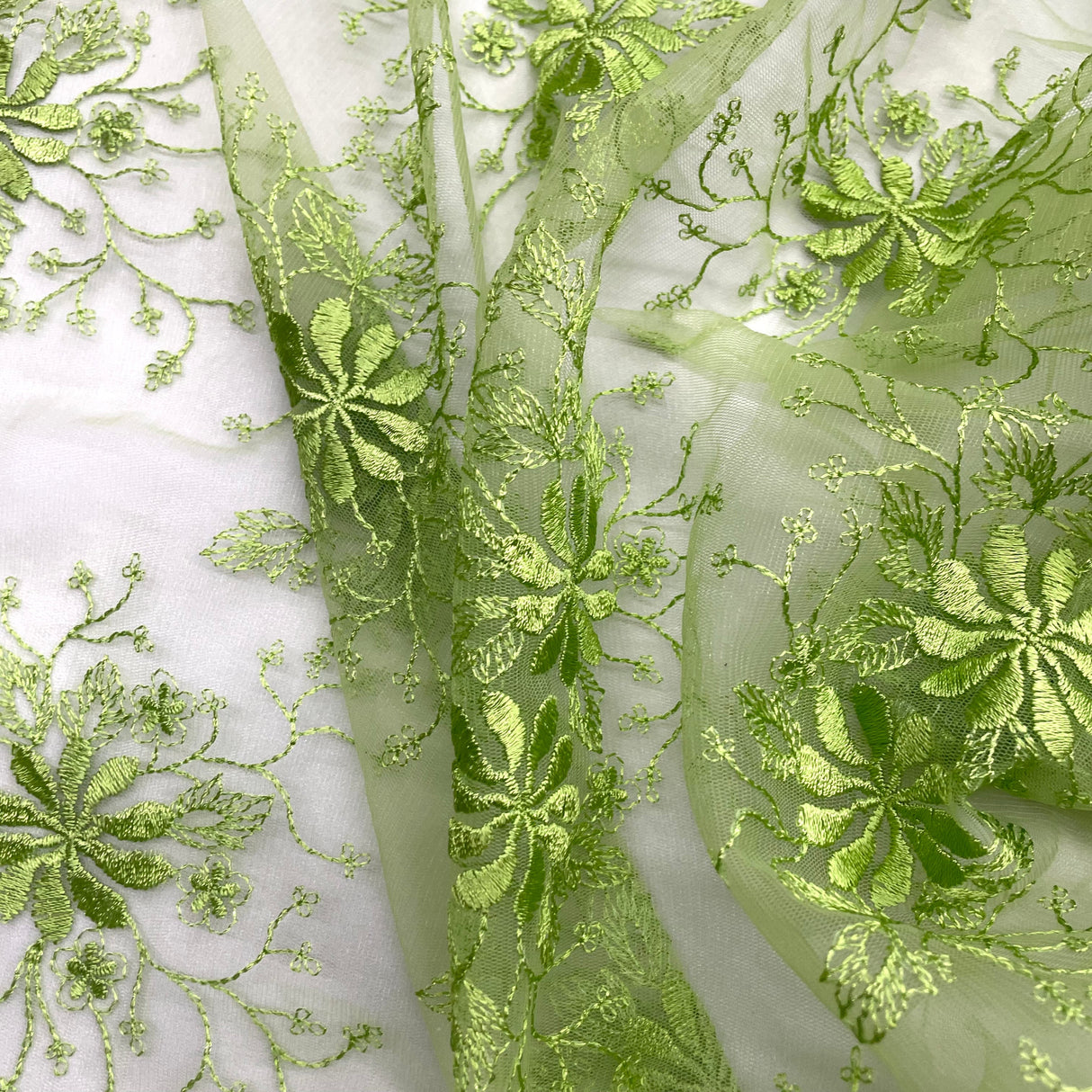 Embroidered Floral Lace Fabric 100% Polyester Net Mesh 52"