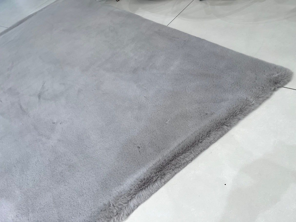 Bella Rug Collection Polyester Fabric - Soft Luxurious Modern Rug, Sandy Beige, Slate Silver, Raven Charcoal, 6' 5" x 9' 2", 2' x 6' (1 Piece)
