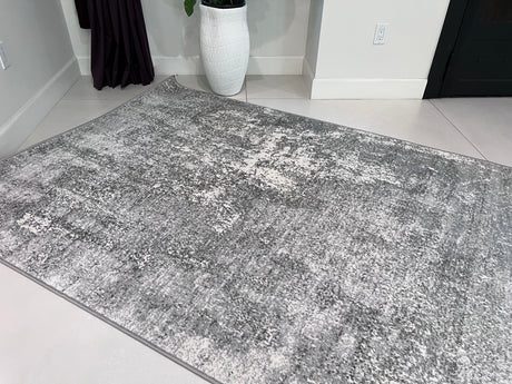 Tess 906 Gray Polyester Area Rug - Gray, TES906 Gray, 5' 3" X 7' 4" (1 Piece)
